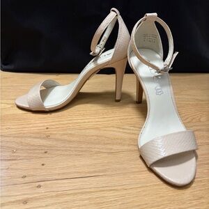 Aldo NEW Nude Strappy Stilleto Heels